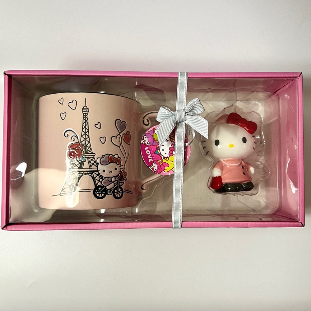 Sanrio Hello Kitty Paris Mug Set